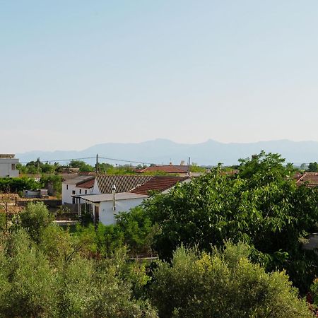 Four Sis Rooms Mangana Dış mekan fotoğraf