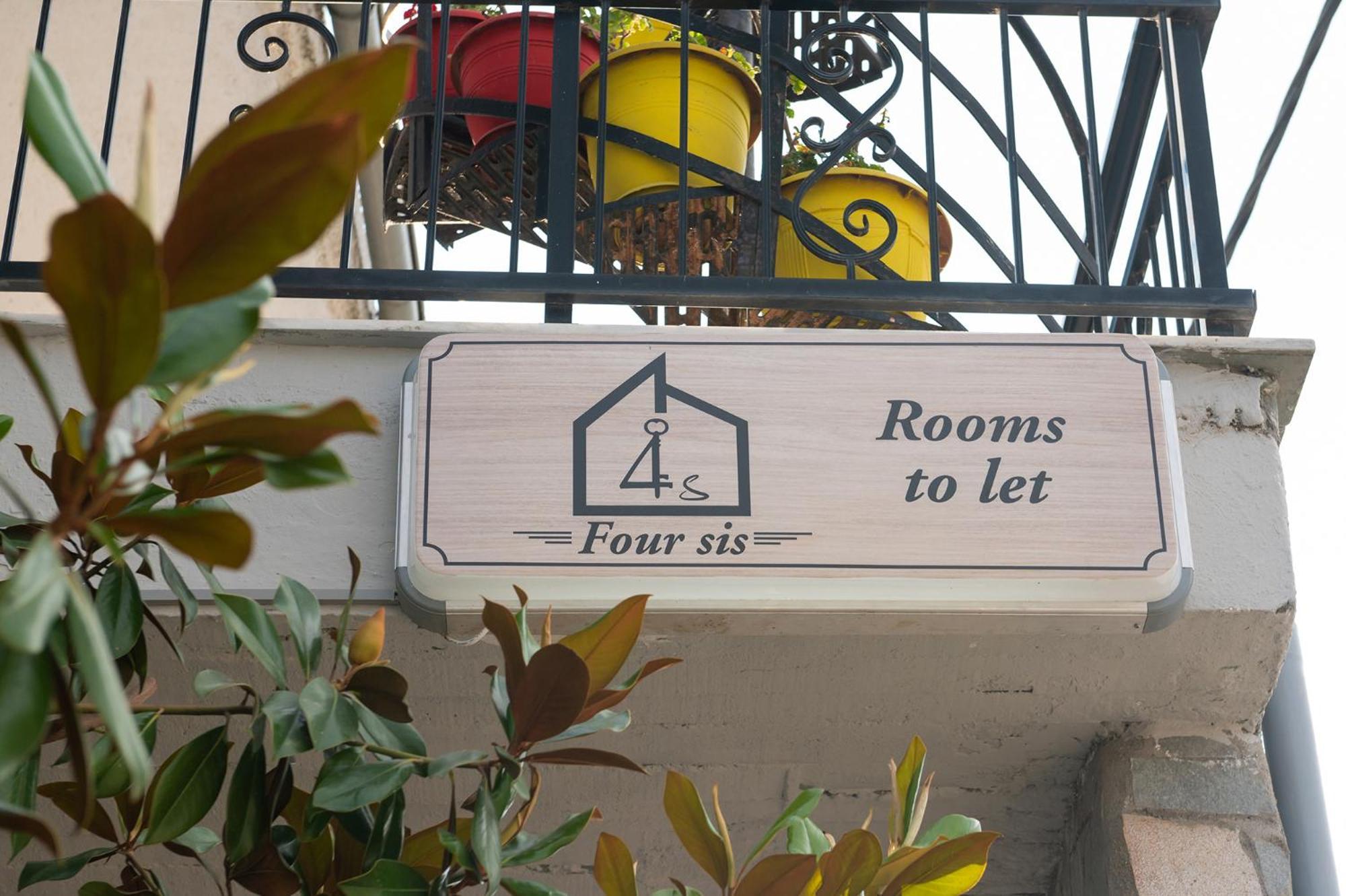 Four Sis Rooms Mangana Dış mekan fotoğraf